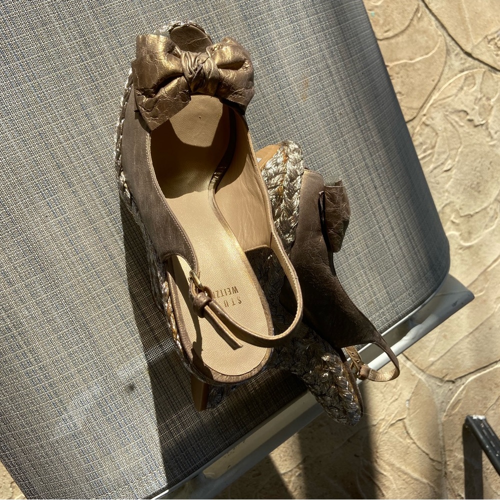 Stuart Weizman Gold Heels - image 2